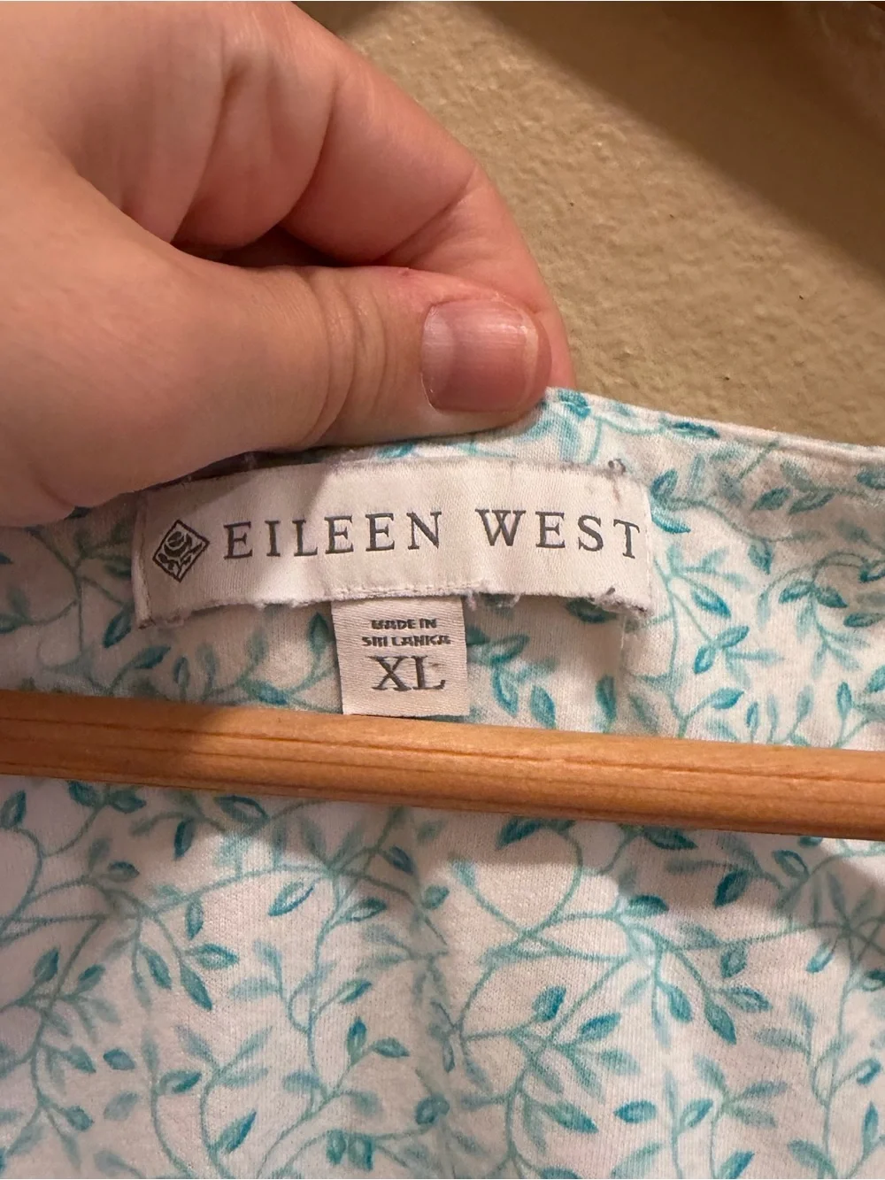 Eileen West soft sleeveless